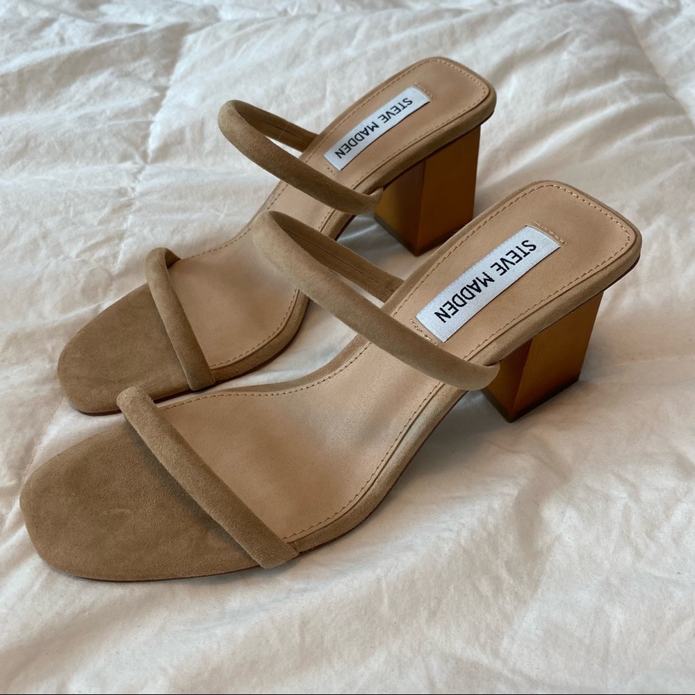 Steve Madden suede heels